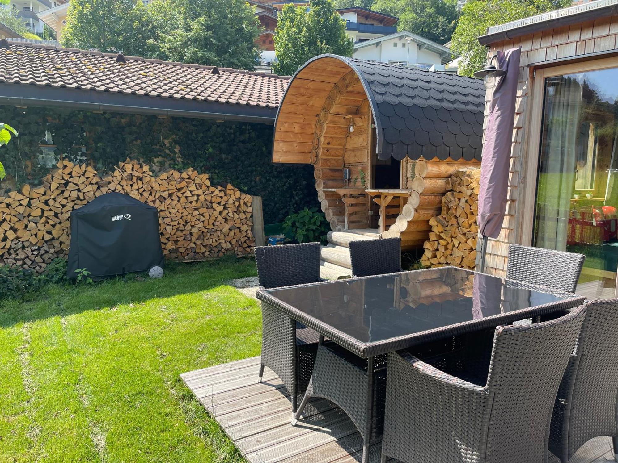 Chaleny - Das Erste Tiny House Chalet Im Zillertal Hainzenberg Zewnętrze zdjęcie